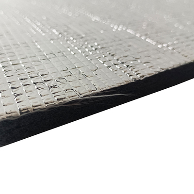 Fiberglass Alüminyum Folyo XPE Köpük Alev Geri Dayanıcı Kendine Yapışkan HVAC Izolasyon Köpüğü 5-25mm Kalınlığı